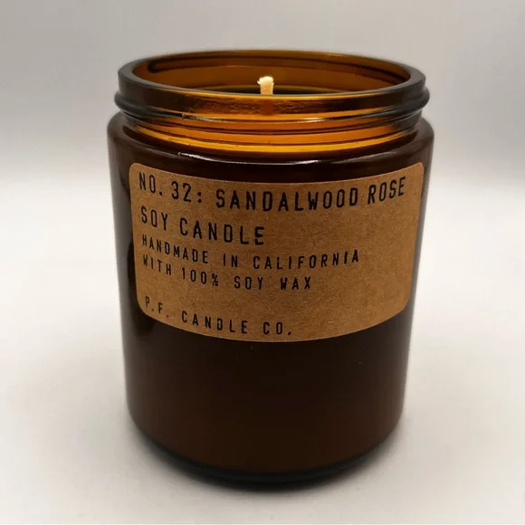 SANDLEWOOD ROSE SOY CANDLE - Picture 4 of 5